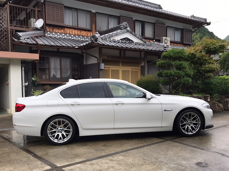 5シリーズ セダンの洗車に関するカスタム事例の投稿画像1枚目