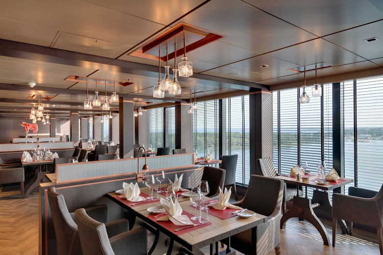  Head to Butcher’s Cut for a traditional steakhouse experience on MSC Seaview.