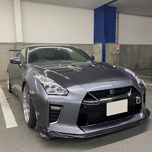 NISSAN GT-R R35