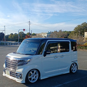 スペーシアカスタム MK53S