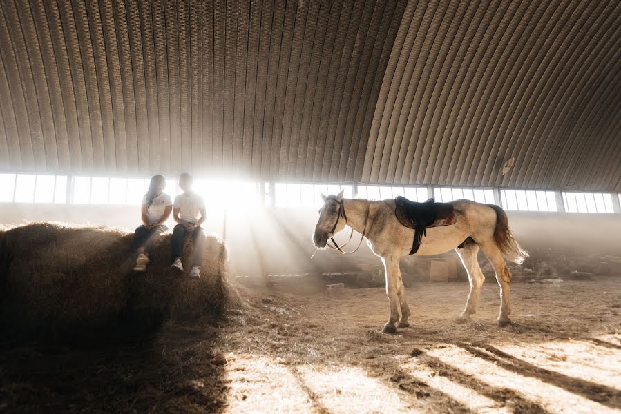 Bryllupsfotograf Damir Kuzhumov (kuzda). Bilde av 12 desember 2018