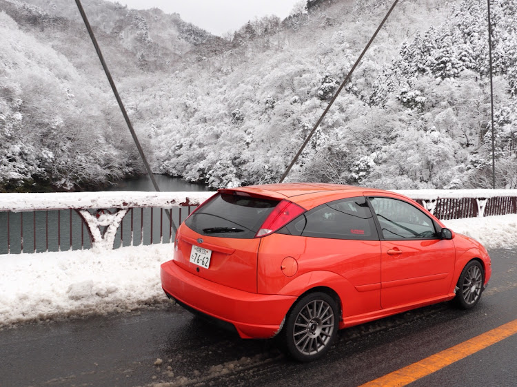 フォーカスのSVT focus・宮ヶ瀬・スノードライブ・オールシーズンタイヤに関するカスタム事例の投稿画像14枚目
