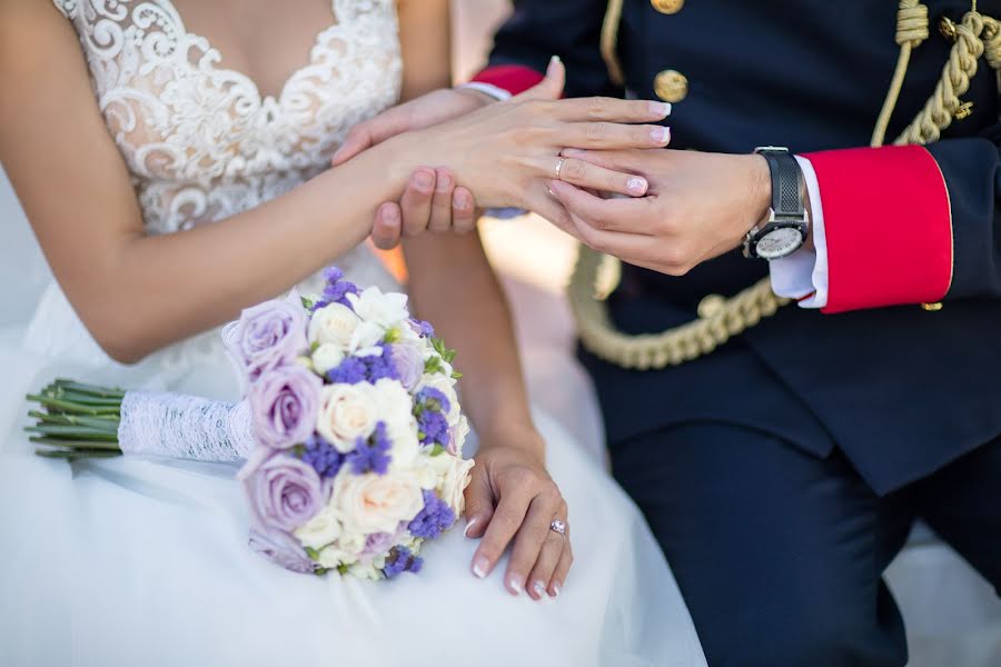 Fotografo di matrimoni Sergey Loshak (serg). Foto del 18 settembre 2017