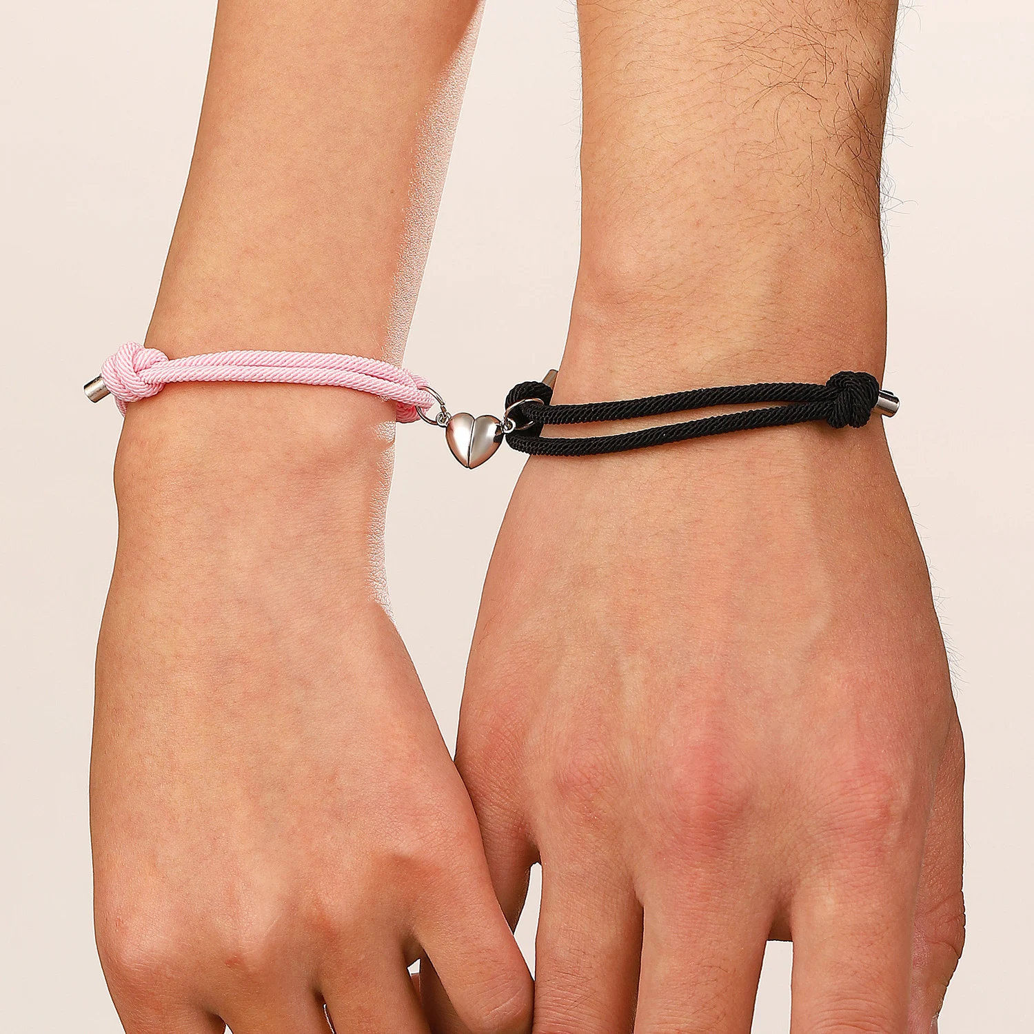 Bracciale per innamorati in corda fatta a mano, con pietra del desiderio, calamita d'amore, bianco e nero, per uomo e donna