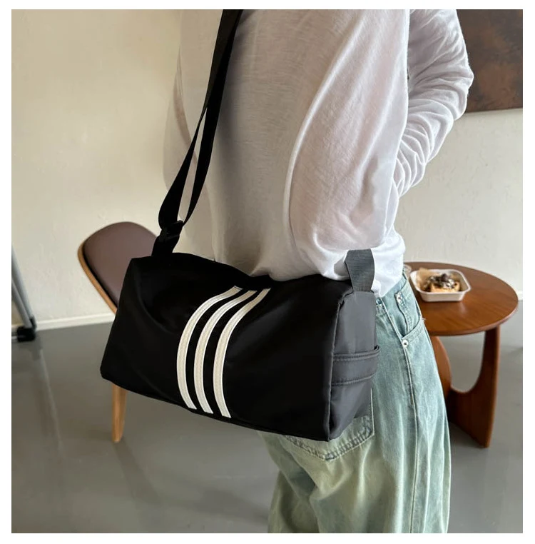 Title 13, Nueva Bolsa Cruzada Deportiva Casual con Amplia...