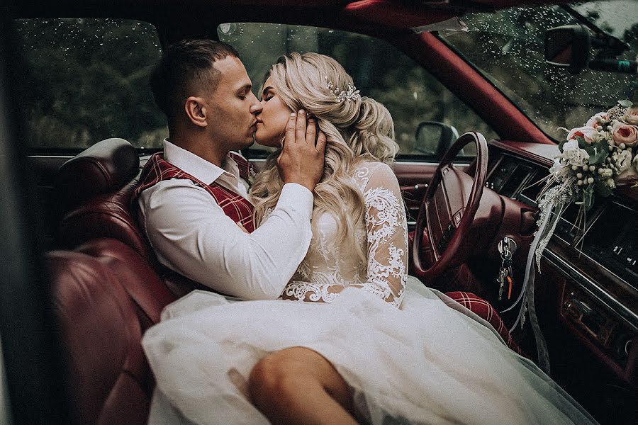 Fotógrafo de casamento Evgeniy Zinovev (alkazar). Foto de 17 de agosto 2020