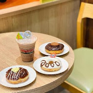 Krispy Kreme Doughnuts 甜甜圈(新北板橋店)