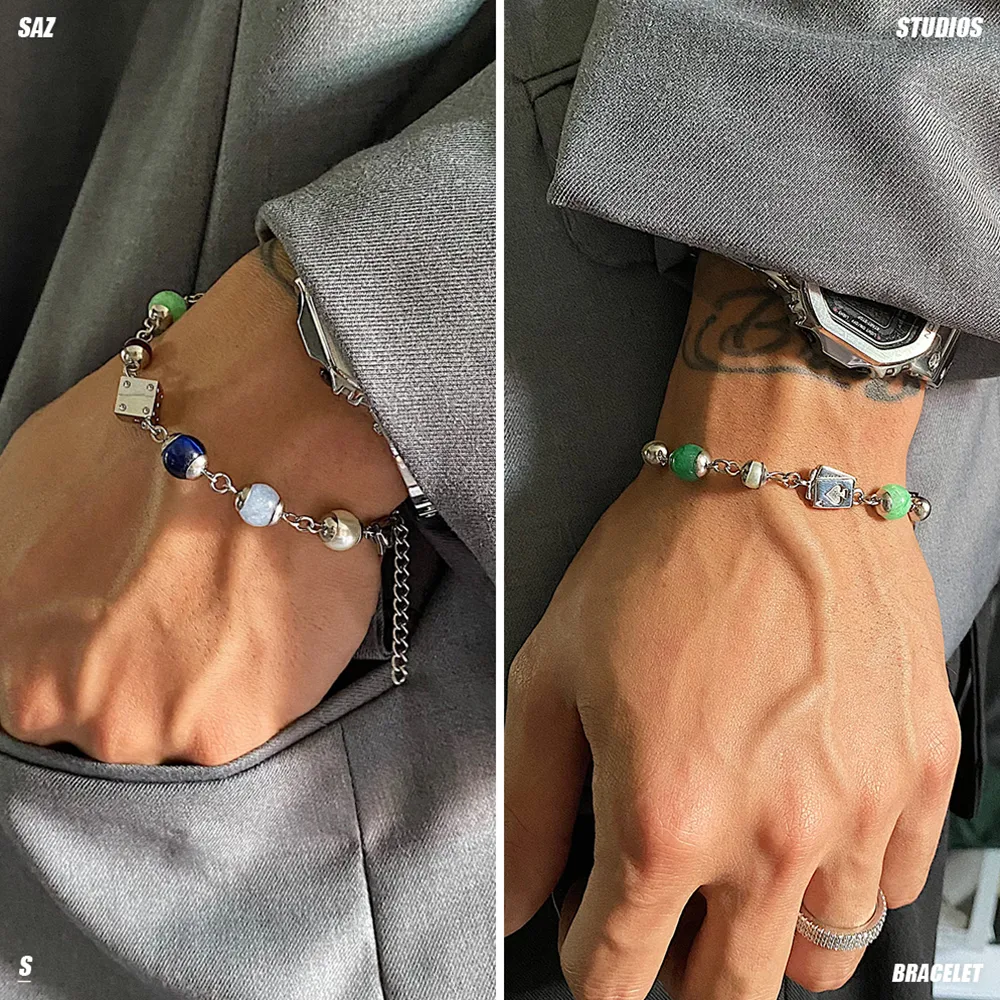 Title 6, Mode armband met kleurrijke kraalsteken. Een st...