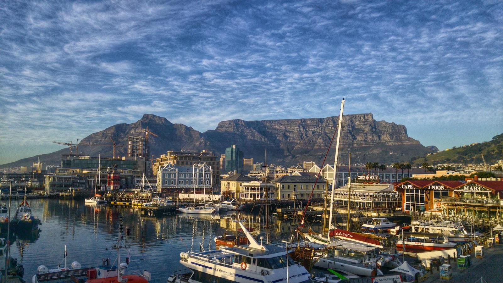 Why is Cape Town so Popular for Vacation and for Work – Learner