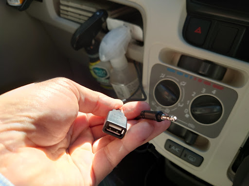 Cr V Rw1のusbポート Aux端子に関するカスタム メンテナンスの投稿画像 車のカスタム情報はcartune