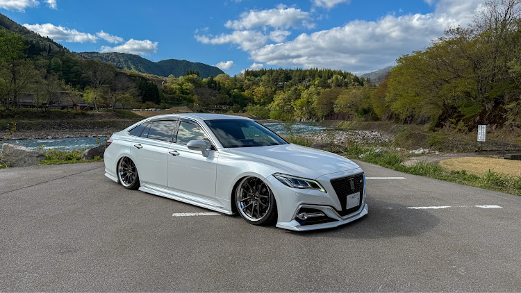 クラウンセダンの220クラウン・SSR REINER type10R・REINER Type10s・自動車税の季節ですね・ドライブに関するカスタム事例の投稿画像1枚目