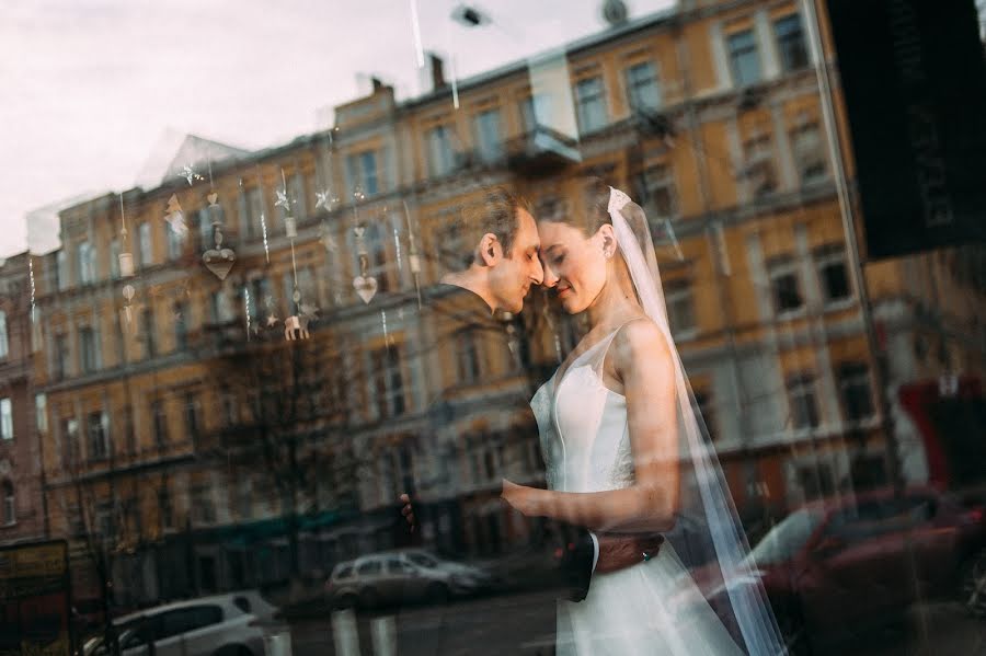 Fotógrafo de casamento Andrey Gribov (gogolgrib). Foto de 15 de dezembro 2015