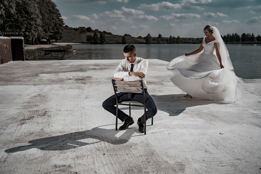 Fotógrafo de casamento Vadim Pavlosyuk (vadl). Foto de 24 de setembro 2019