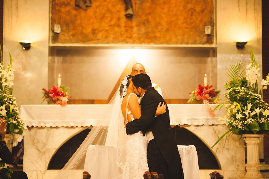 Jurufoto perkahwinan Francisco Veliz (franciscoveliz). Foto pada 5 Januari 2015