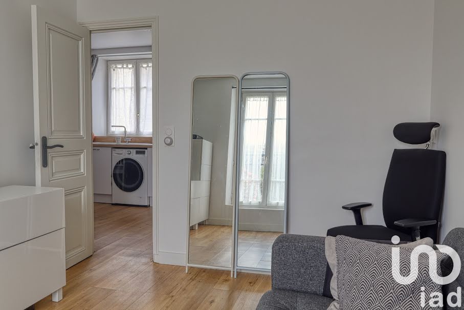 Vente appartement 2 pièces 32 m² à Rosny-sous-Bois (93110), 160 000 €