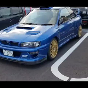 インプレッサ WRX GC8