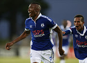 Tendai Ndoro of Black Aces with Betheul Tukane of Black Aces. Picture Credit: Gallo Images