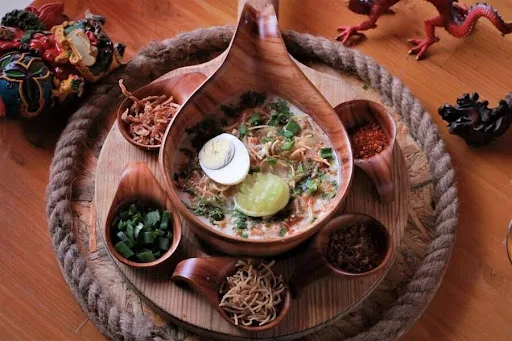 Chicken Burmese Khowsuey