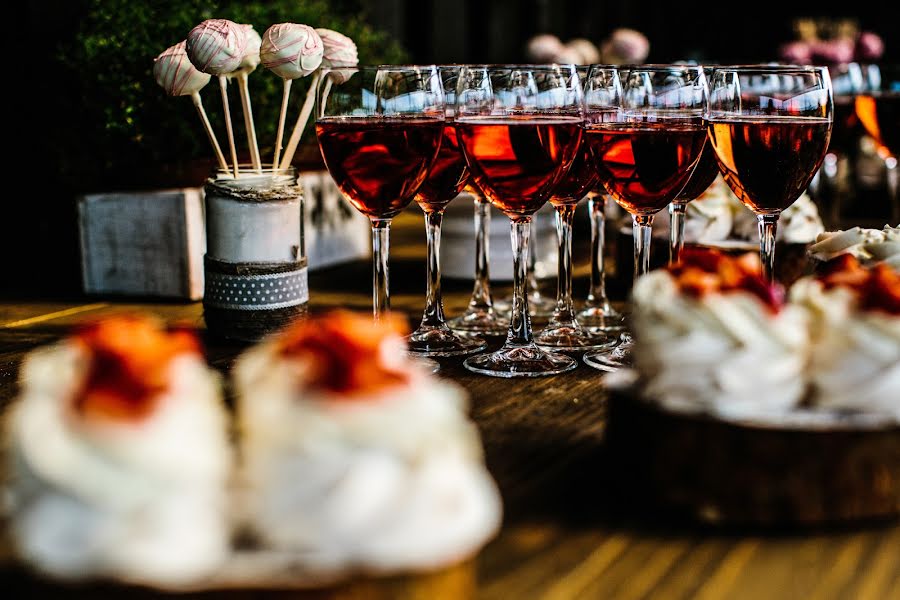 Fotógrafo de casamento Yuliya Smolyar (bjjjork). Foto de 20 de junho 2018