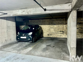 parking à Paris 2ème (75)