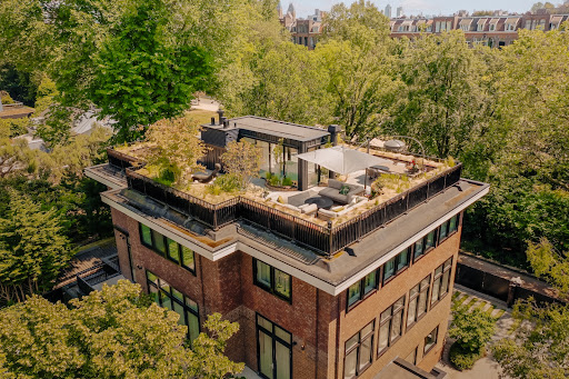 Apartment with terrace 1
