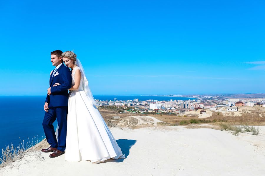 Wedding photographer Elena Alfimova (sung). Photo of 5 February 2019