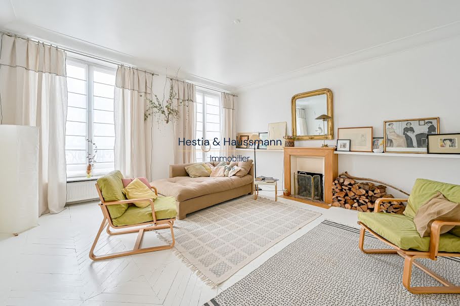 Location meublée appartement 3 pièces 73 m² à Paris 11ème (75011), 3 390 €