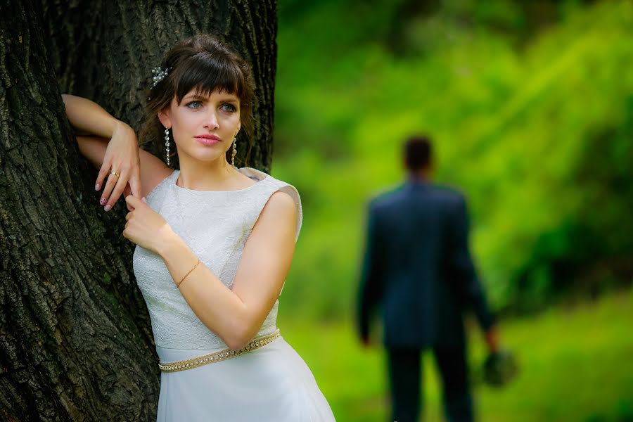 Fotógrafo de casamento Nikolay Nikolaev (nickfotogroff). Foto de 2 de setembro 2017