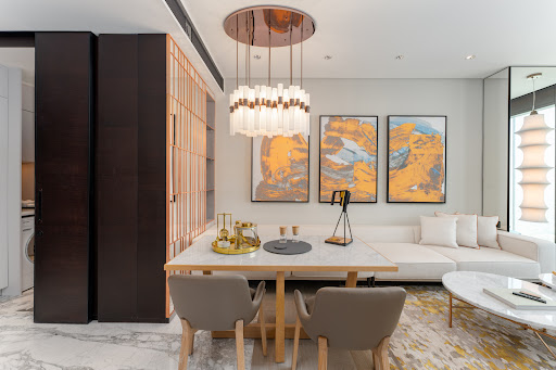Contemporary apartment with pool 5