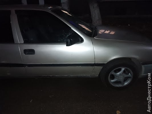 продам авто Opel Vectra Vectra A фото 5