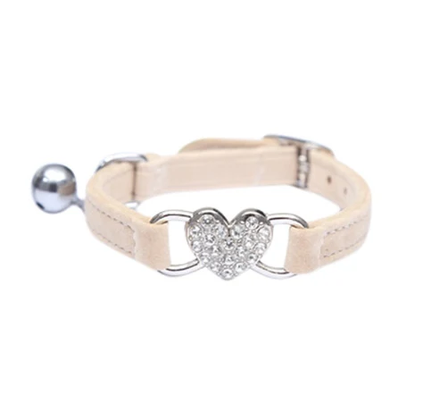 Puppy en katten halsband met water diamant, liefde, half opvouwbaar pluche, stof, bel en elastische band.