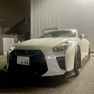 NISSAN GT-R R35