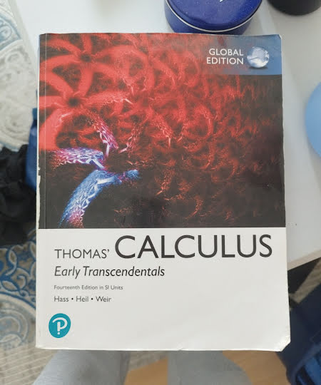 Thomas' Calculus: Early Transcendentals in SI Units, Joel Hass, Christopher Heil, Maurice Weir, 9781292253114