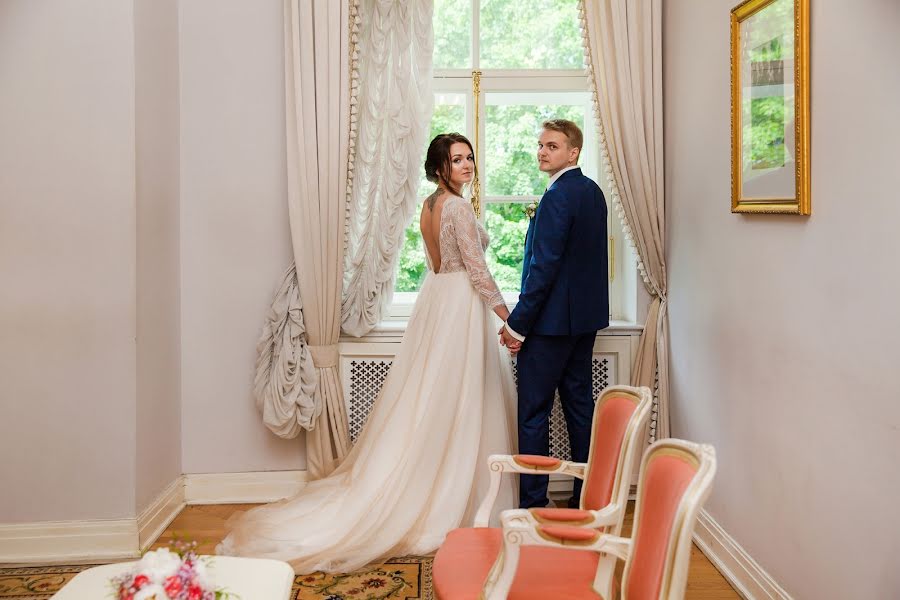 Fotógrafo de casamento Yuliya Borisova (juliasweetkadr). Foto de 14 de agosto 2018