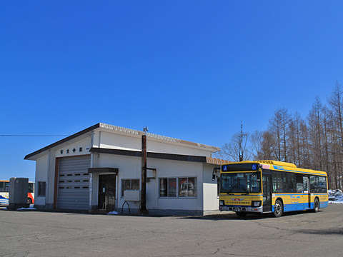 十勝バス　1601　創立90周年記念復刻塗装車　広尾営業所にて　その4