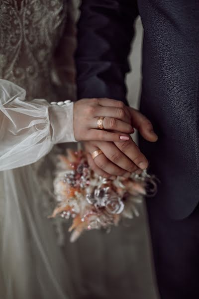 Wedding photographer Olga Kharlashina (cuhina). Photo of 12 March 2021