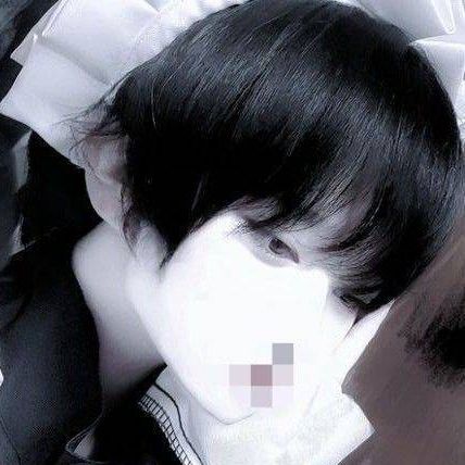 ゆ い　。⛓️