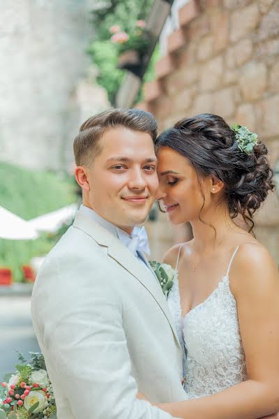 Fotografo di matrimoni Kristina Zviranskaya (krystynaz). Foto del 21 febbraio 2022