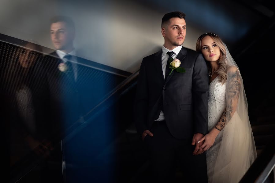ช่างภาพงานแต่งงาน Dániel Sziszik (sziszikzs) ภาพเมื่อ 27 กุมภาพันธ์ 2021