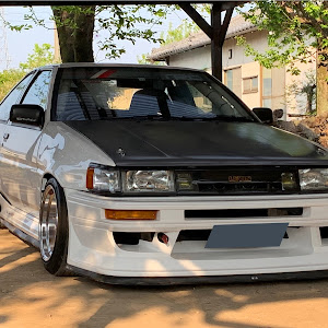 カローラレビン AE85