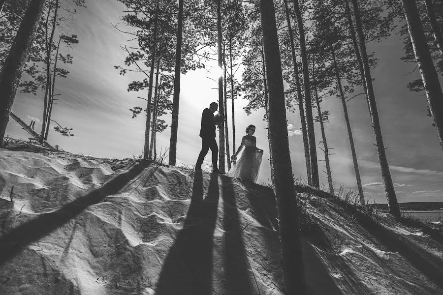 Fotógrafo de casamento Janis Luste (luste). Foto de 24 de junho 2020