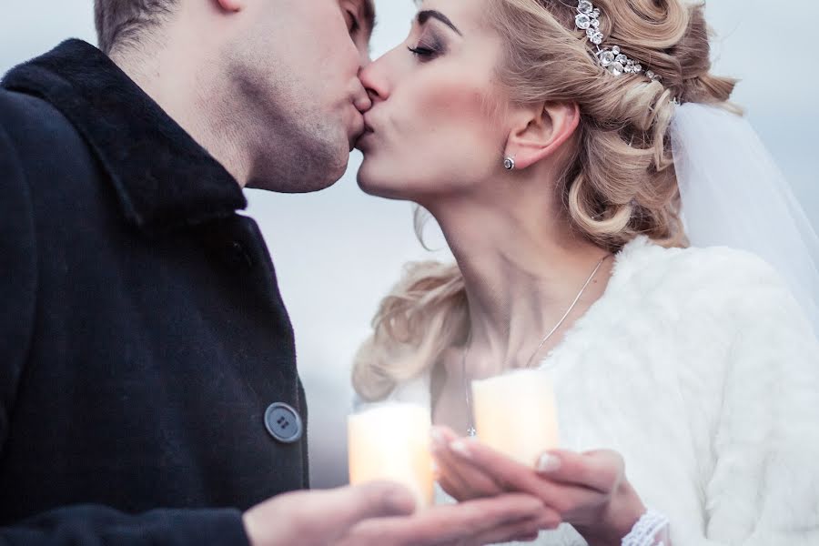 Fotógrafo de casamento Vera Bigma (bigmavera). Foto de 23 de fevereiro 2016