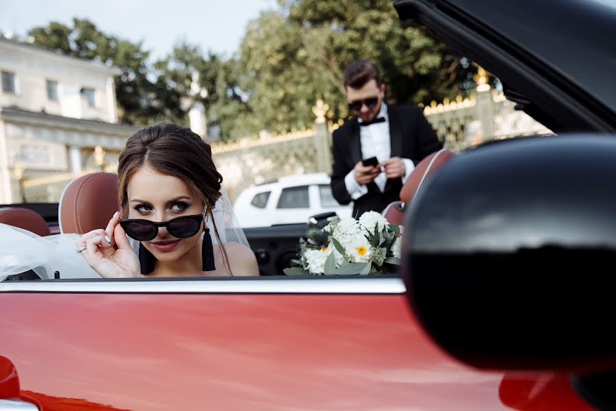 Photographe de mariage Liza Karazhova (lizaka). Photo du 10 septembre 2018