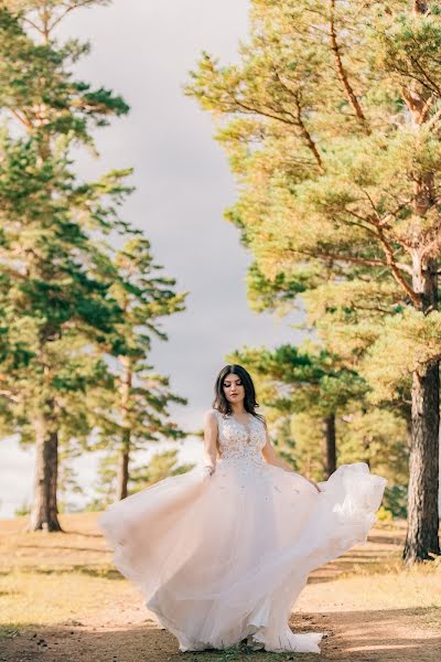 Fotógrafo de casamento Stanislav Vikulov (stanislavvikulov). Foto de 26 de março 2020