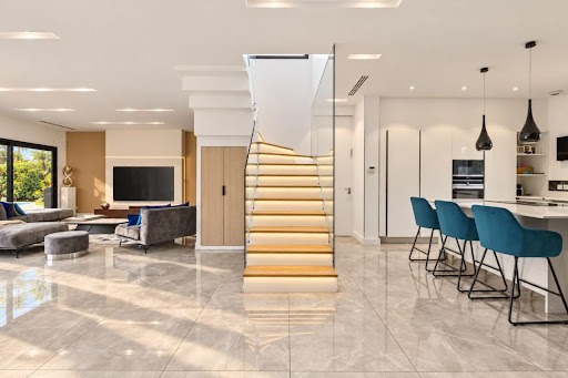 Property with pool 5