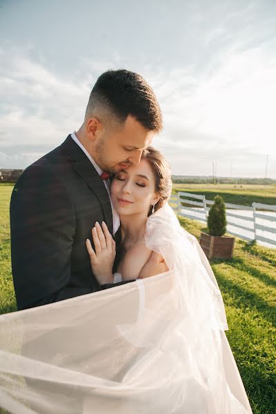 Wedding photographer Yuliya Nikolaeva (nikolajevaju). Photo of 27 March 2022