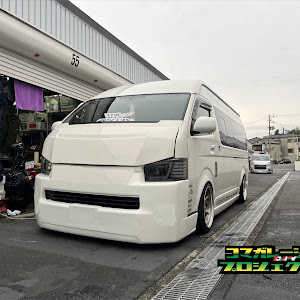 ハイエースバン