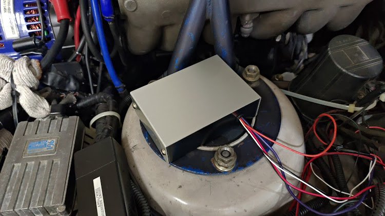 ソアラのDIY・ラジエータホース交換・水温センサー追加に関するカスタム事例の投稿画像3枚目