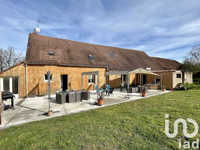 Vente maison 7 pièces 189 m² à La Châtre-Langlin (36170), 172 500 €