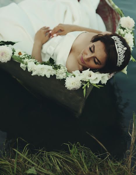 Fotógrafo de casamento Timur Ortabaev (zolia). Foto de 27 de setembro 2015